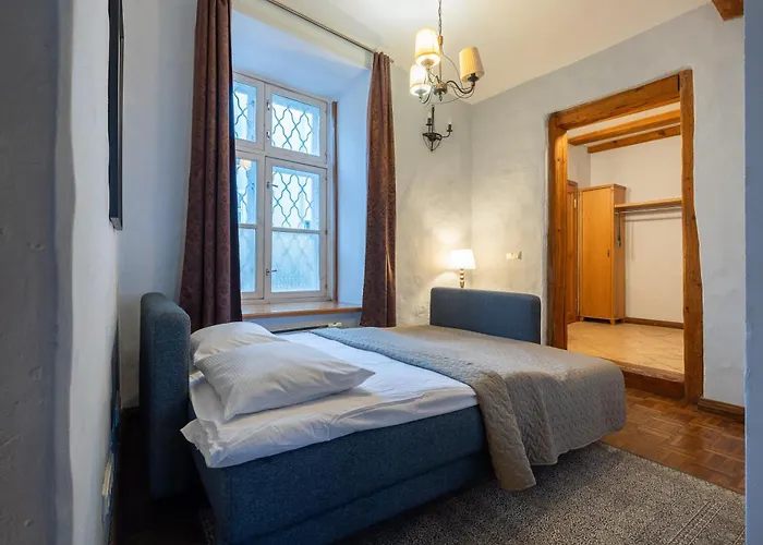 Old Town - Kohtu * Таллин