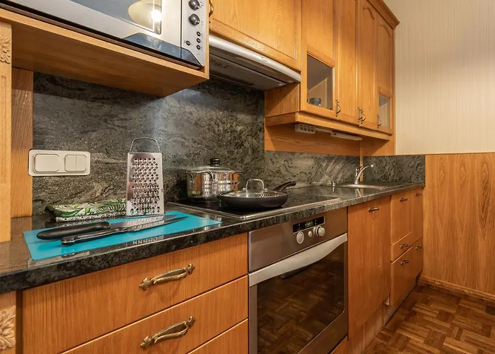 Old Town - Kohtu * Tallinn